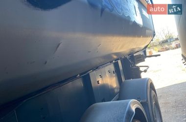 Самоскид напівпричіп Schwarzmuller 3E-E 2007 в Ужгороді