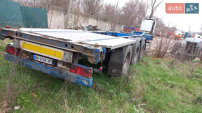 Контейнеровоз Schwarzmuller BPW