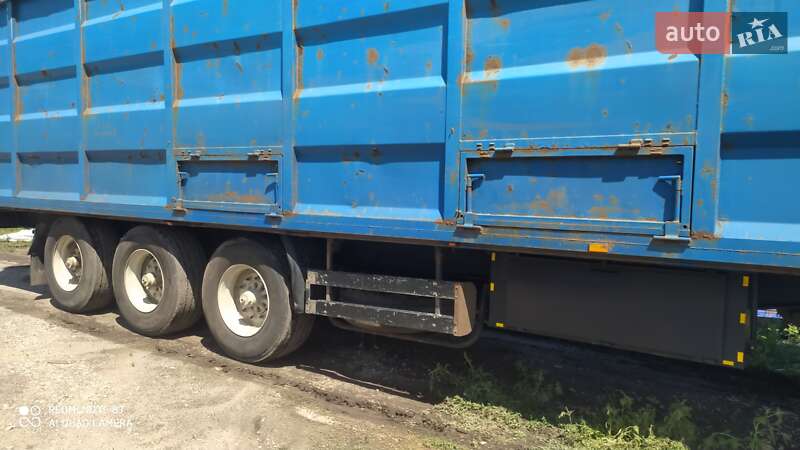 Бортовой полуприцеп Schwarzmuller BPW