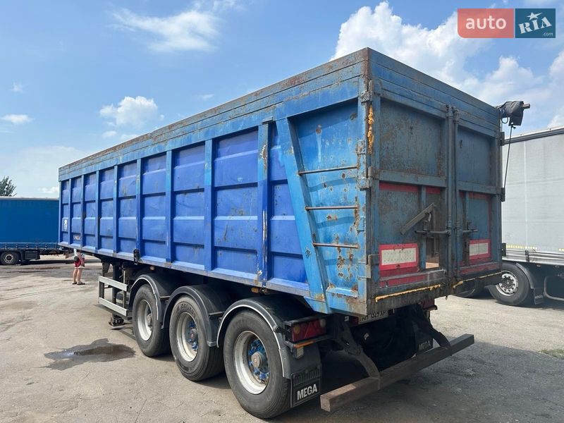 Самосвал полуприцеп Schwarzmuller BPW