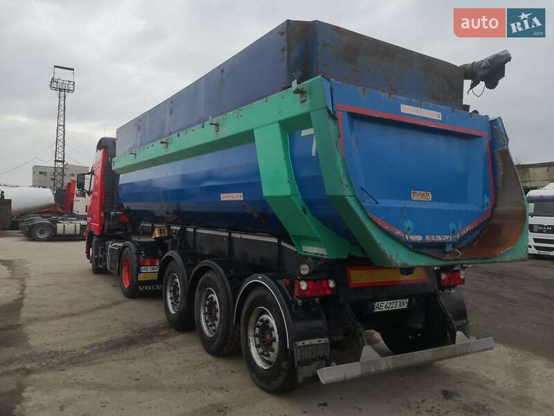 Самоскид напівпричіп Schwarzmuller J-Serie