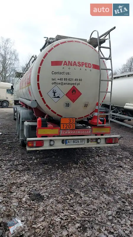 Schwarzmuller SAF 2003