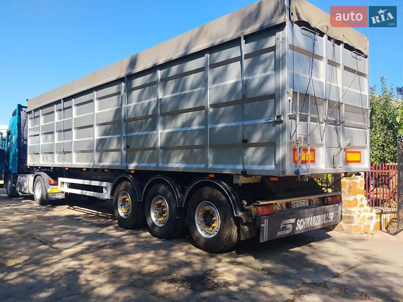 Самоскид напівпричіп Schwarzmuller SN24