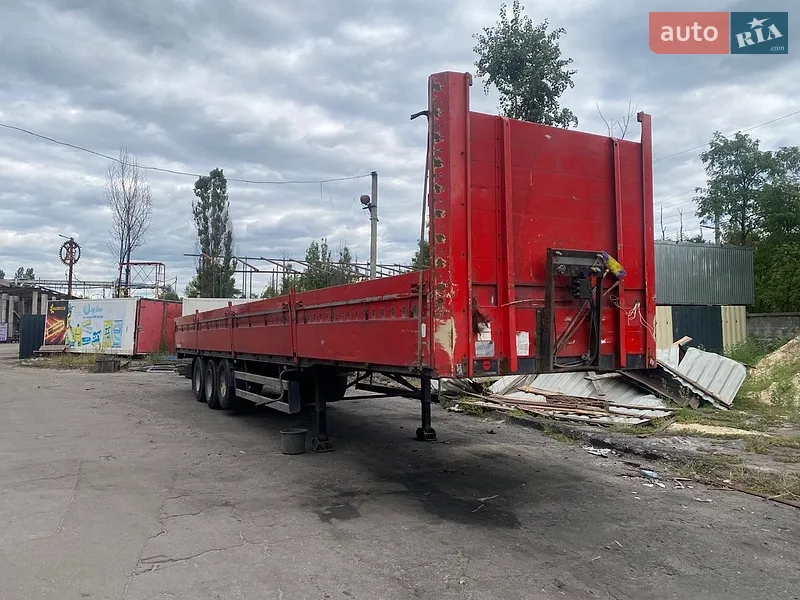 Schwarzmuller SPA-3E 2000