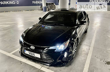 Scion tC  2013