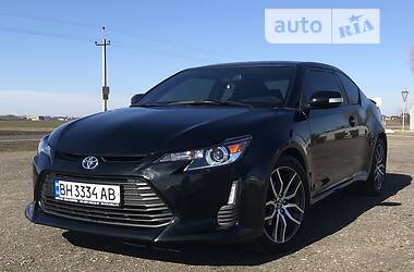 Scion tC  2014