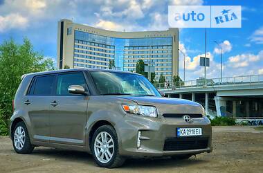 Scion tC xB 2014