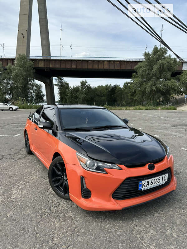 Scion tC