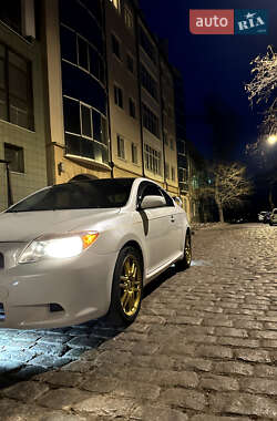 Scion tC  2007