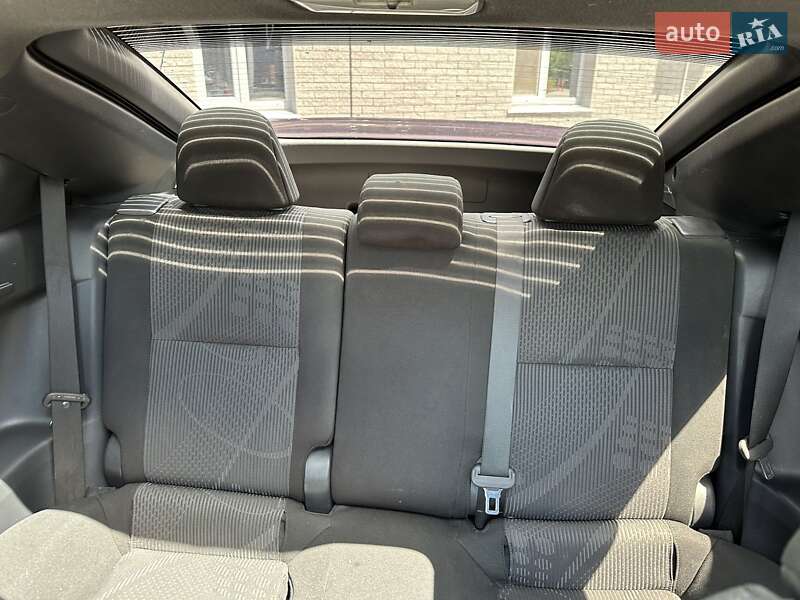 Купе Scion tC 2011 в Костопілі