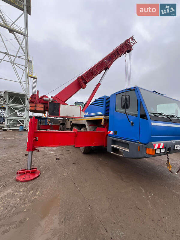 Автокран SCM 80 2009 в Каменском