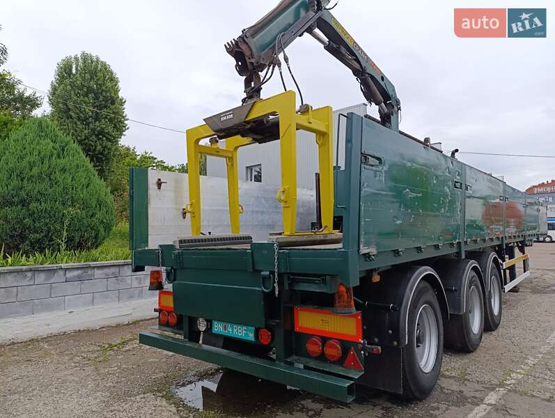 Бортовий напівпричіп SDC TP-35R 2008 в Рівному