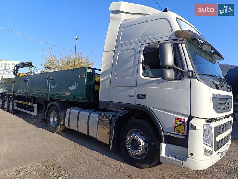 Бортовий напівпричіп SDC TP-35R 2008 в Рівному