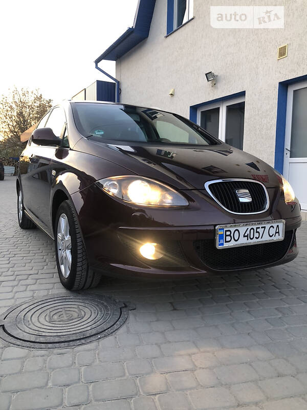 Хэтчбек SEAT Altea XL