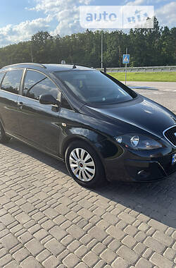 SEAT Altea XL  2012