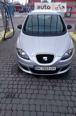 SEAT Altea XL  2008