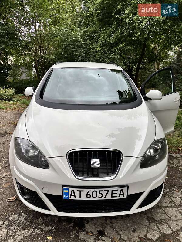 Мінівен SEAT Altea XL