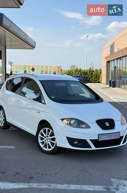 SEAT Altea XL  2010