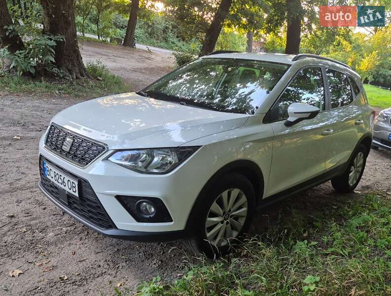 Легкові SEAT Arona