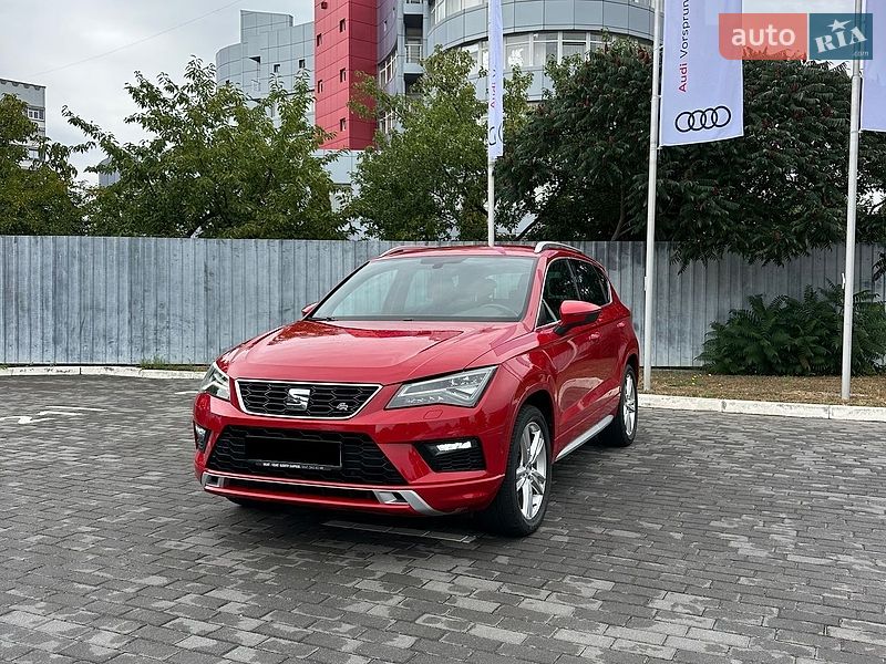 Внедорожник / Кроссовер SEAT Ateca 2019 в Киеве