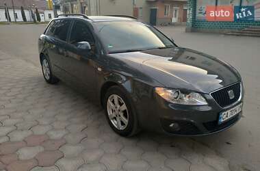 Седан SEAT Exeo 2011 в Умани