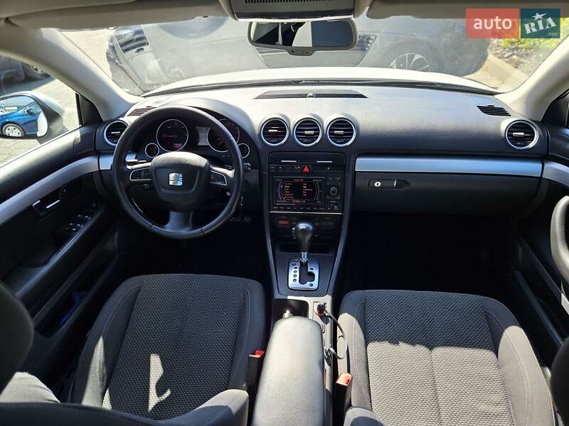 Седан SEAT Exeo 2012 в Львове