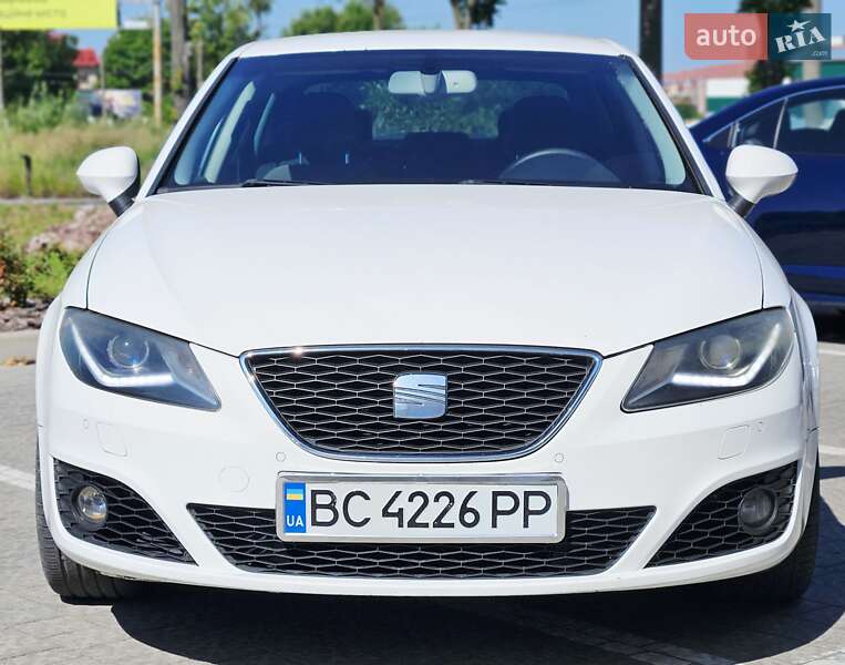 Седан SEAT Exeo 2012 в Львове