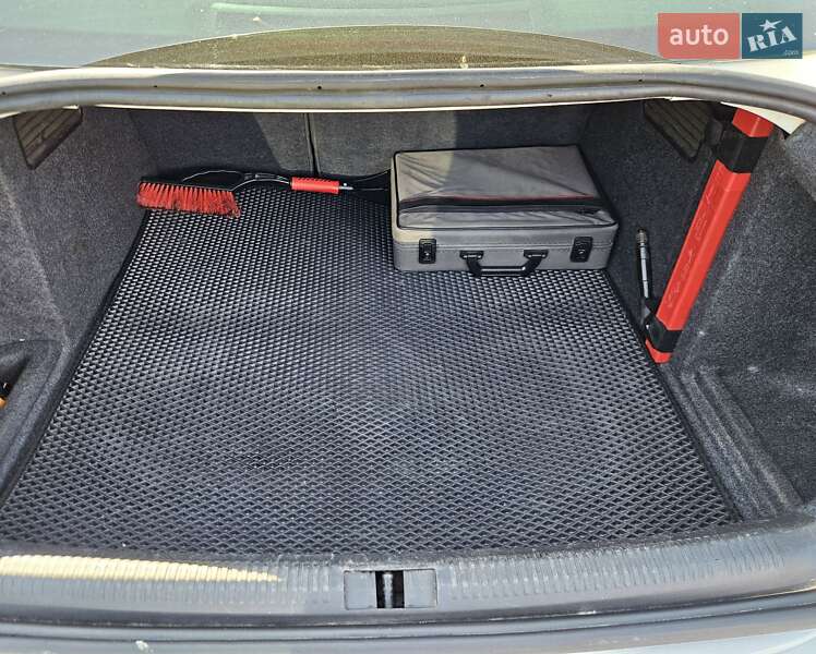 Седан SEAT Exeo 2012 в Львове