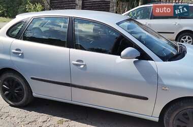 SEAT Ibiza  2005