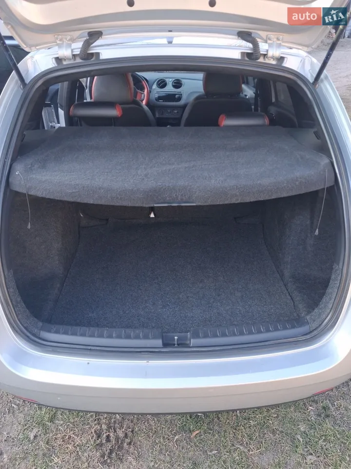 2012 SEAT Ibiza - мініатюра 5