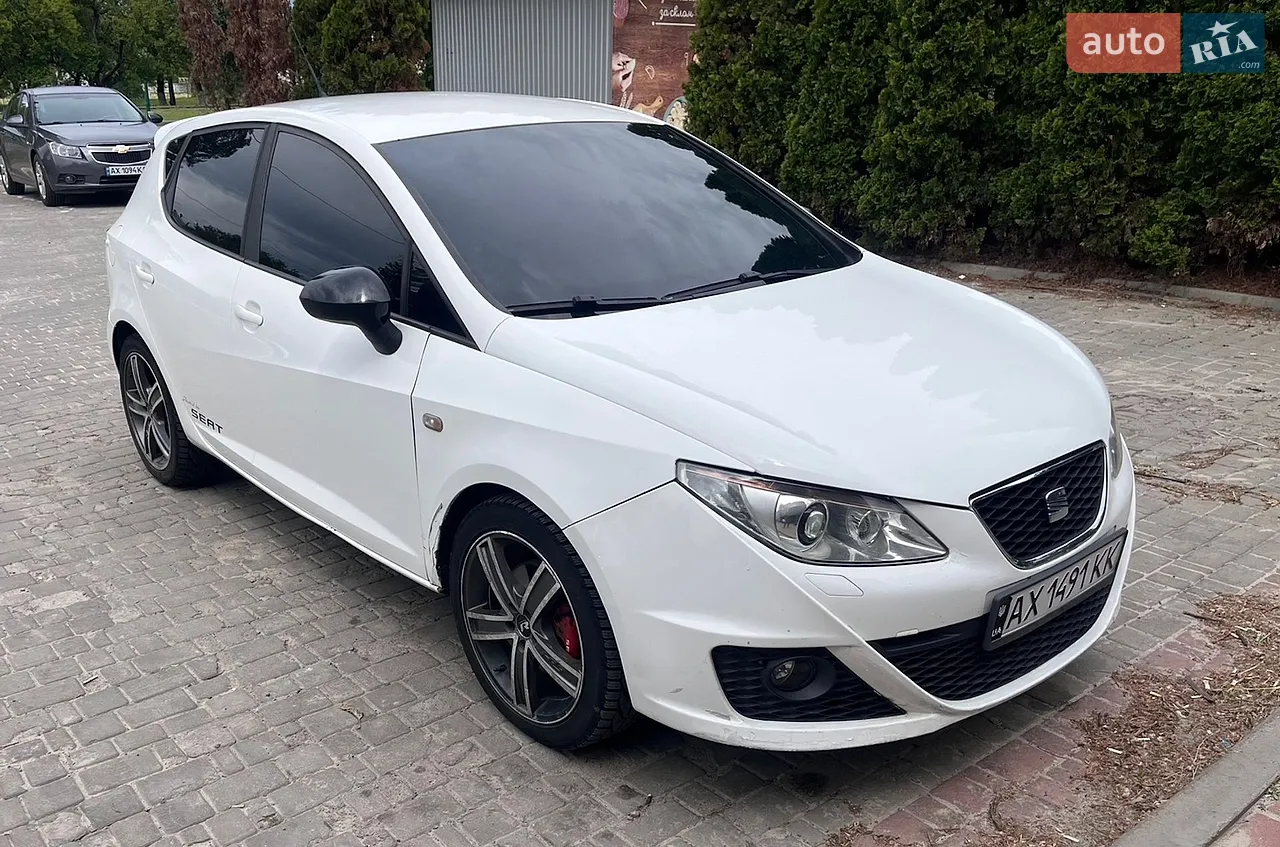 2010 SEAT Ibiza - мініатюра 5