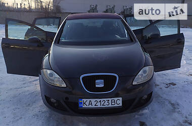 SEAT Leon  2008