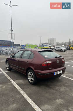 SEAT Leon  2004