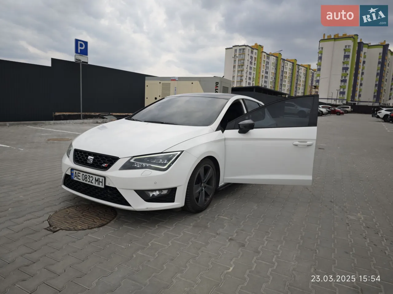 2016 SEAT Leon - мініатюра 2