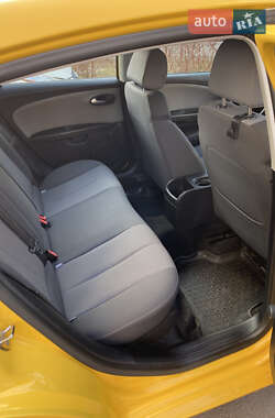 Хетчбек SEAT Leon 2011 в Києві