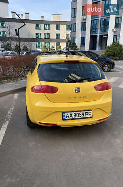 Хетчбек SEAT Leon 2011 в Києві