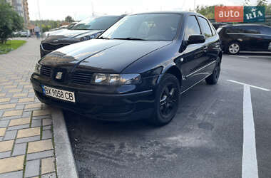 SEAT Leon  2001