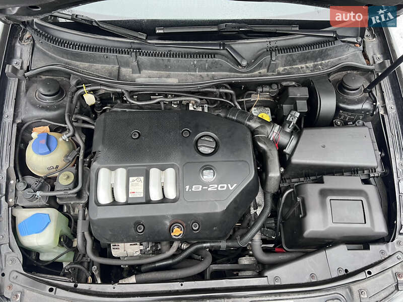 Хетчбек SEAT Leon 2001 в Львові