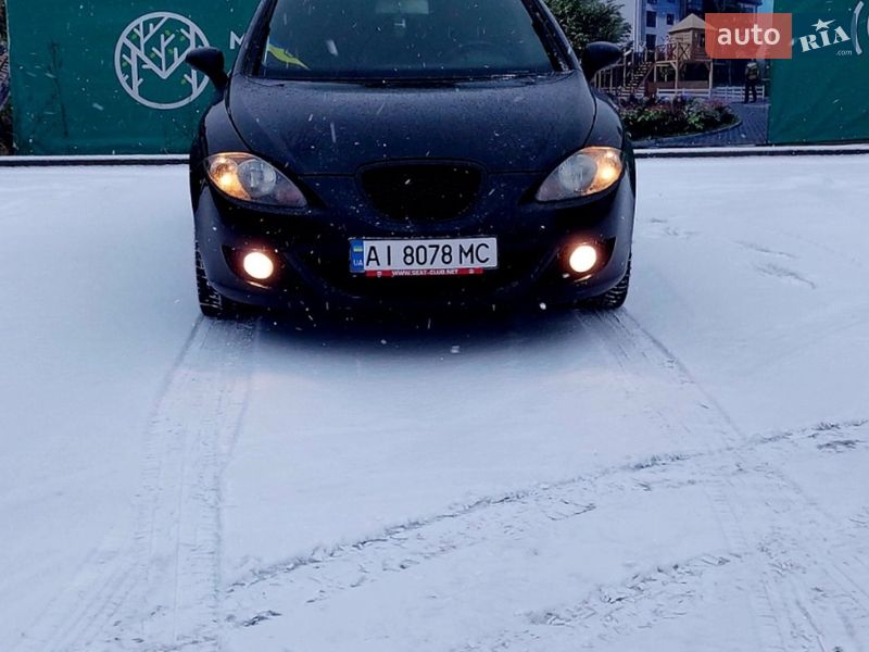 Хэтчбек SEAT Leon 2009 в Борисполе