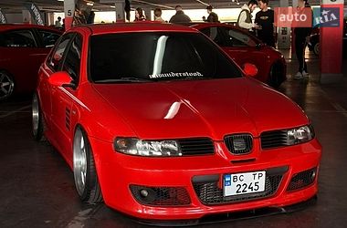 SEAT Leon  2003