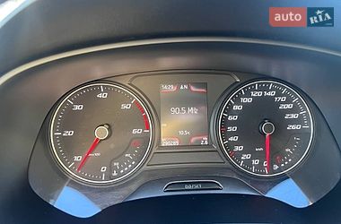 Универсал SEAT Leon 2014 в Киеве