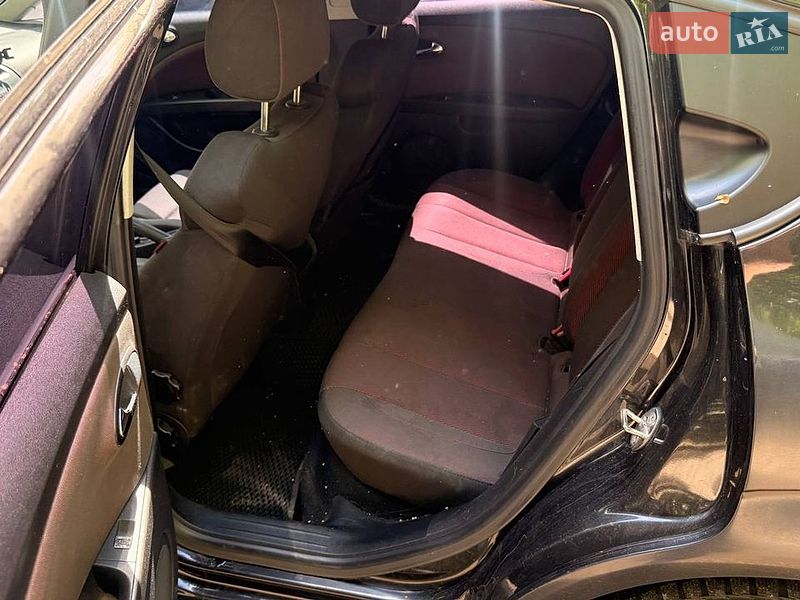 Хетчбек SEAT Leon 2006 в Харкові фото 7 Хетчбек SEAT Leon 2006 в Харкові