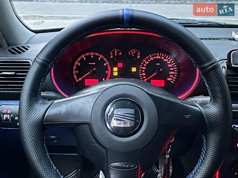 Хетчбек SEAT Leon 2000 в Бучі