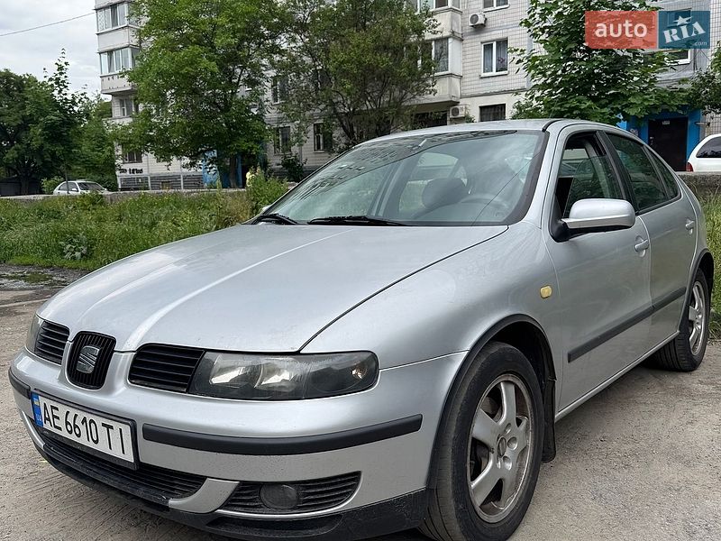 Хэтчбек SEAT Leon 2001 в Днепре