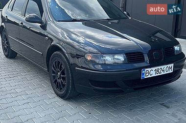 Хэтчбек SEAT Leon 2003 в Львове
