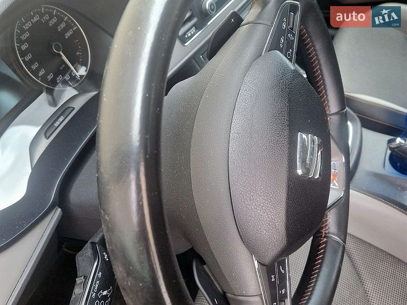 Универсал SEAT Leon 2015 в Киеве