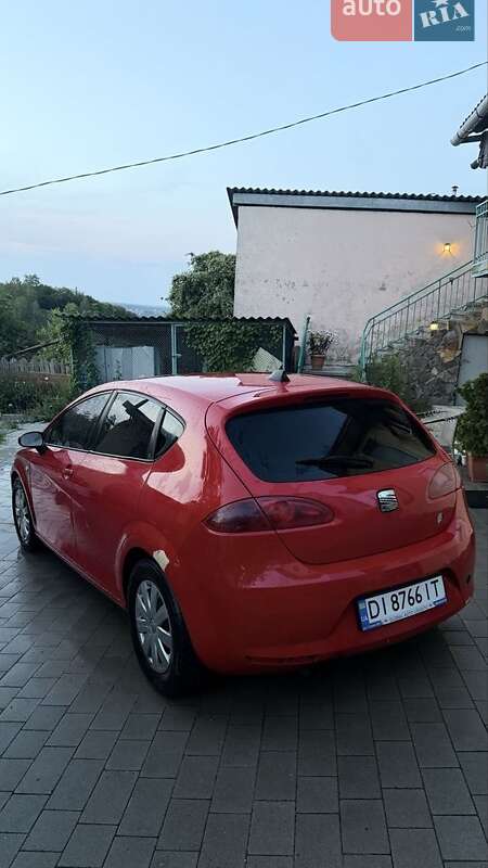 Легковые SEAT Leon