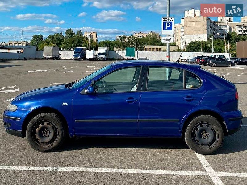 Хетчбек SEAT Leon 2002 в Києві