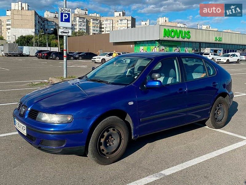 Хетчбек SEAT Leon 2002 в Києві