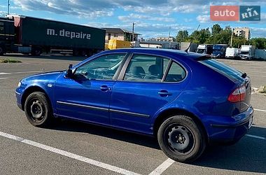 Хетчбек SEAT Leon 2002 в Києві
